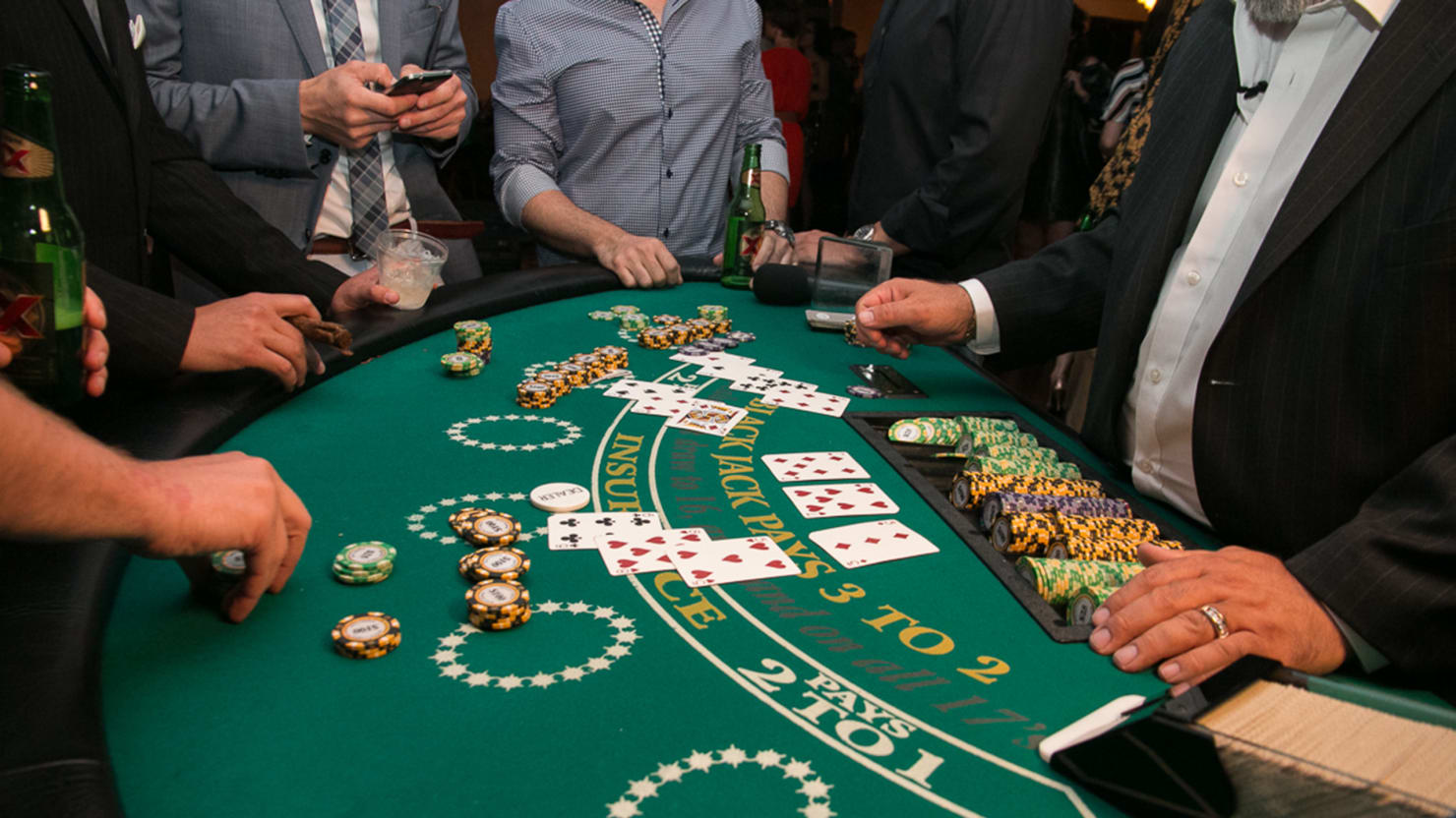 How player may just Win money enjoying Blackjack